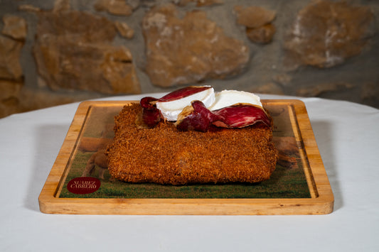 Cachopo de cecina & Queso de cabra